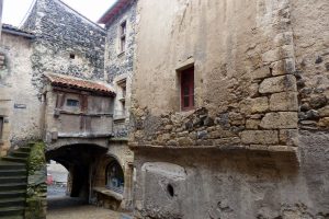 st saturnin